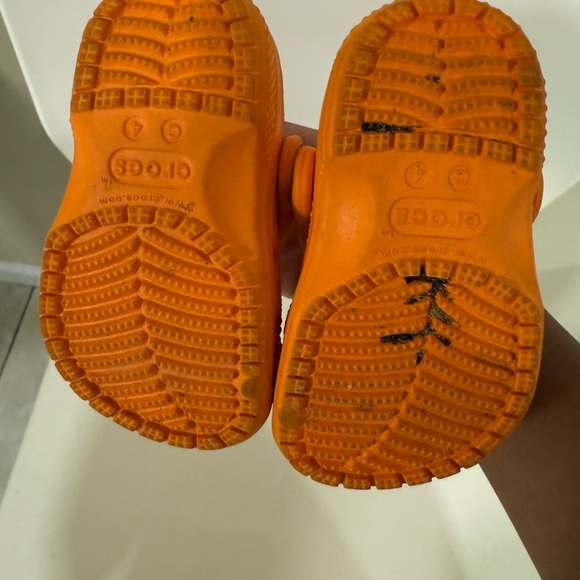 CROCS Orange Sandals - Picture 5 of 6